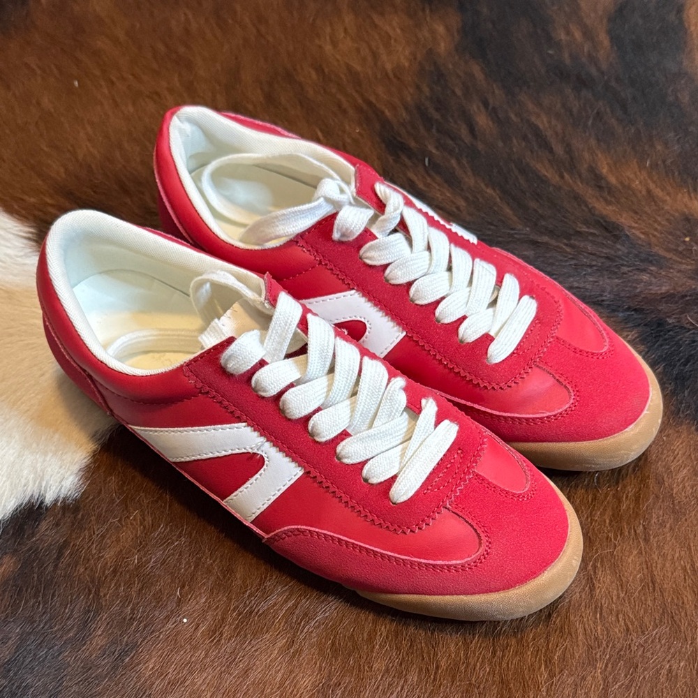 Madden Girl Brooklyn Athletic Shoes